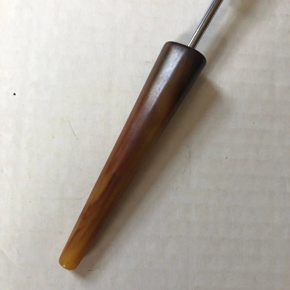 Vintage Lucite Handled  Ice Cracker - Picture 2 of 7